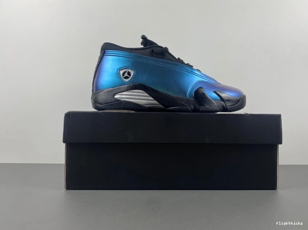 WMNS Letter Jordan Love Low Air DH4121-300 14 1210